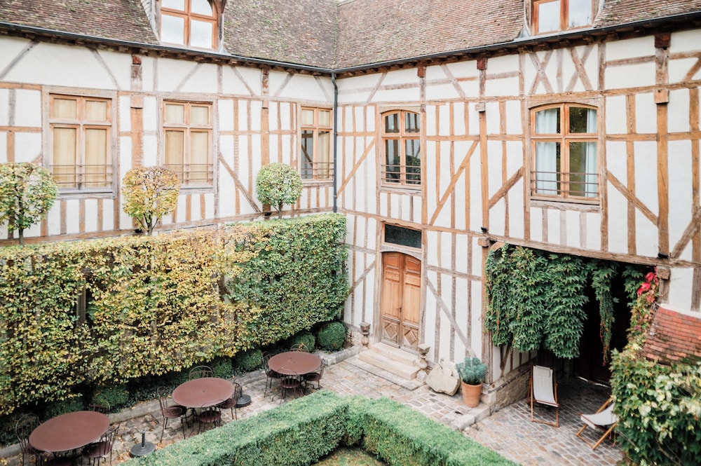 Hotel La Maison De Rhodes 4/50