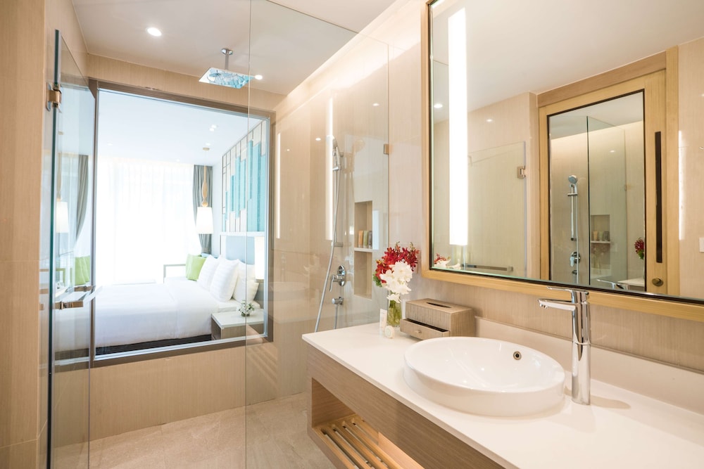 Avani Hua Hin Resort 40/87