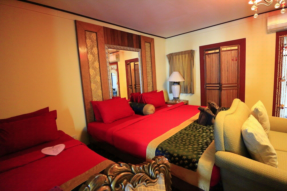 White Sand Beach Resort 32/74