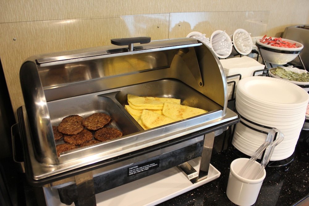 Comfort Inn Bellerose 18/46