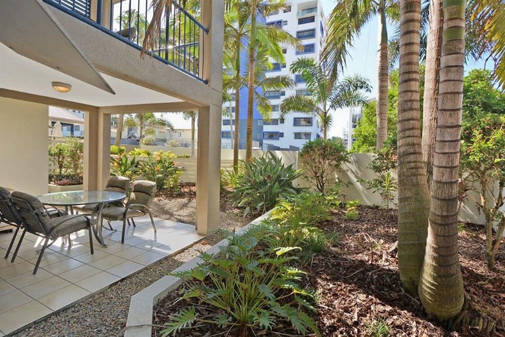 Raffles Mooloolaba 55/70
