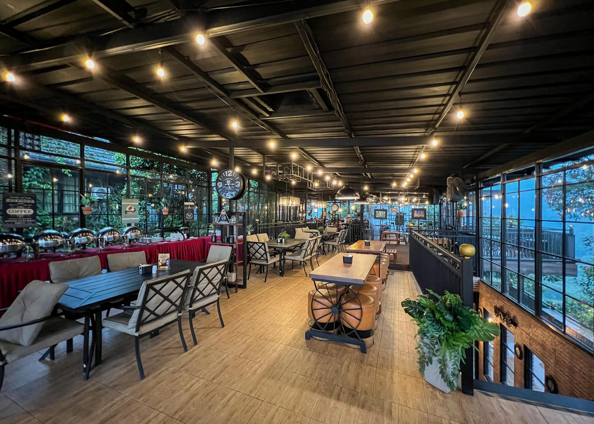 Edensor Hills Villa, Resort & Cafe 29/51