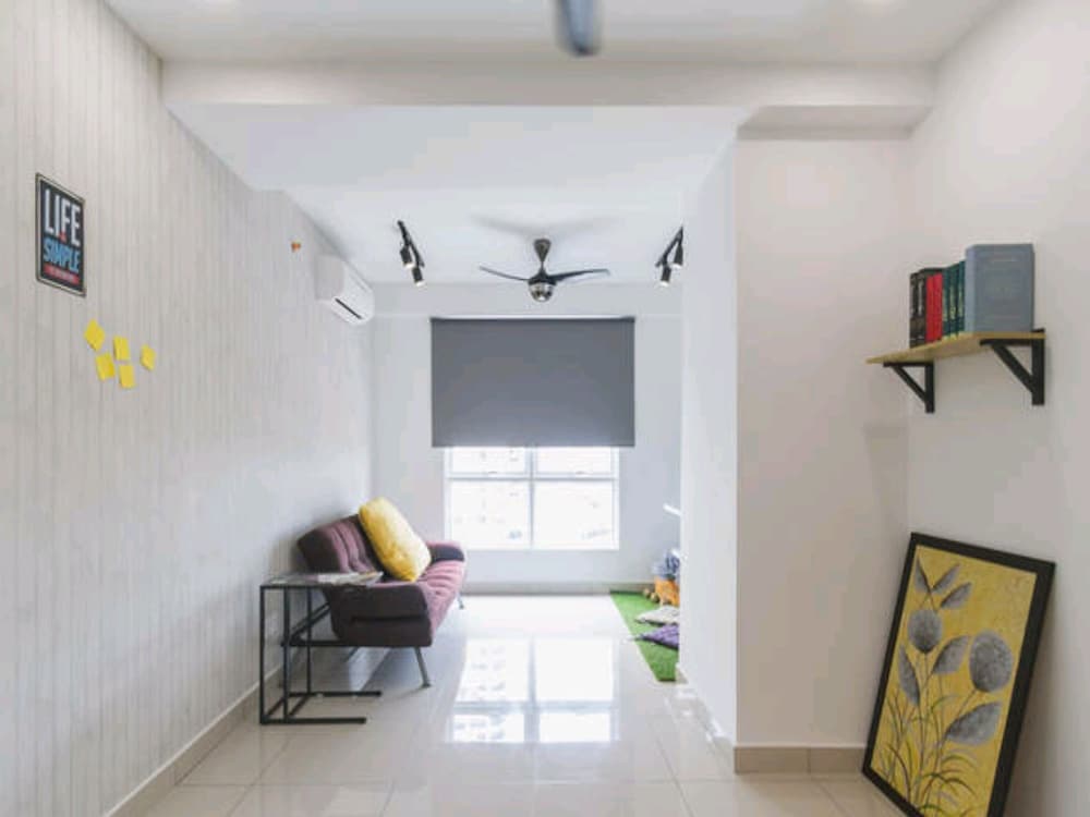 Merlene Suites at Mansion One 40/50