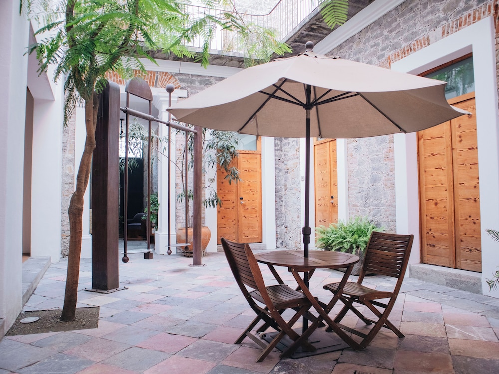 Hotel Boutique Casareyna 9/67