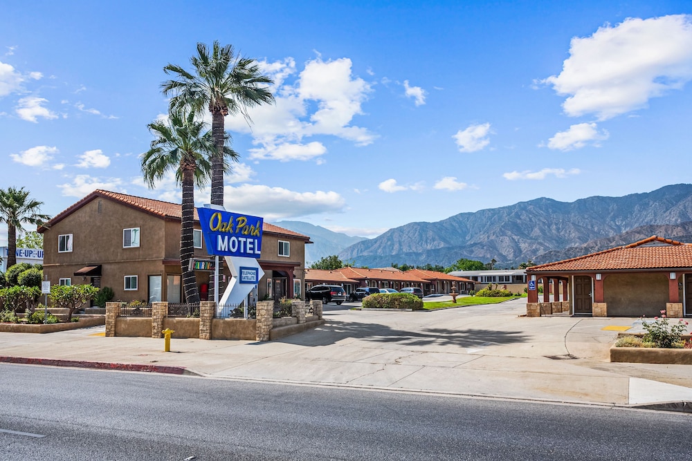 Oak Park Motel 19/28