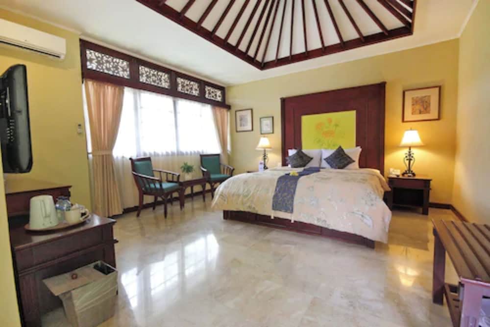 Royal Hotel and Villa Bali 17/48