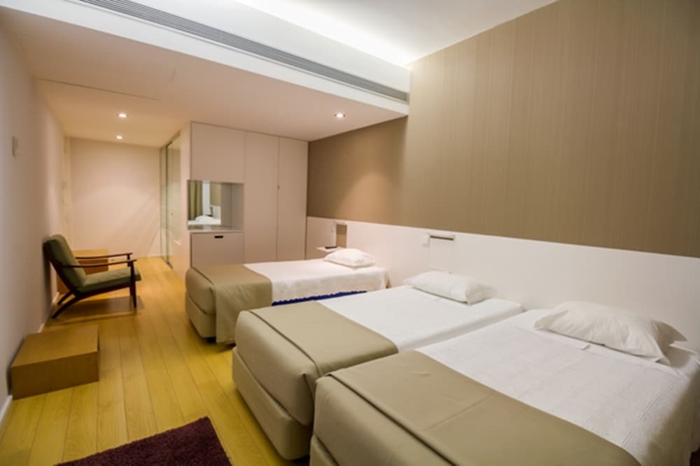 Hotel Laranjeira 8/26