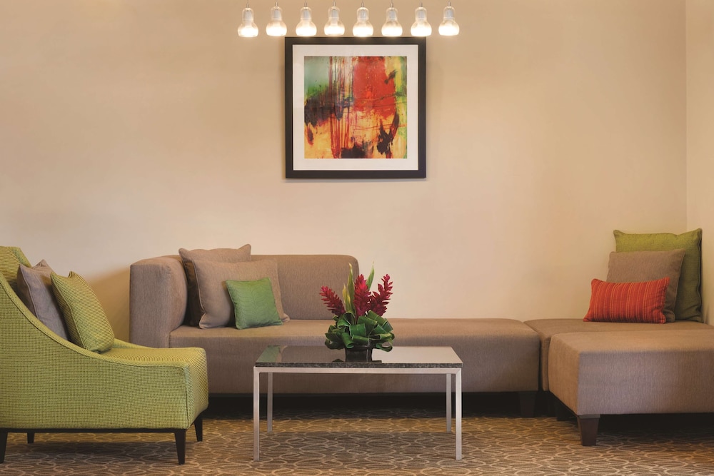 Hyatt Place San Jose/Pinares 37/64