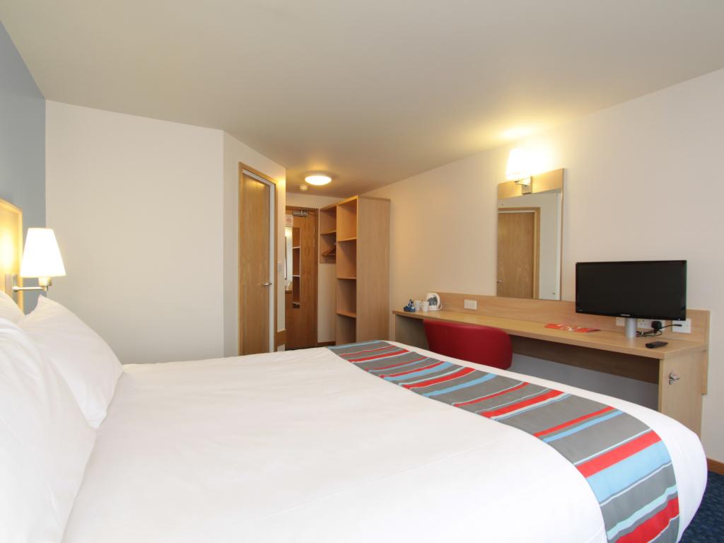 Travelodge Pembroke Dock 18/32
