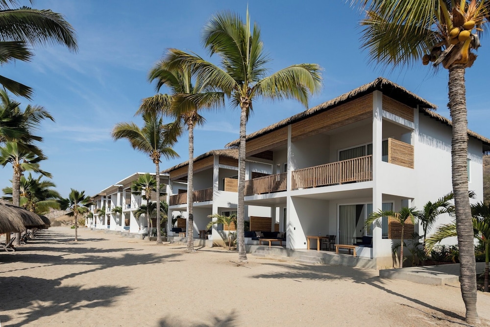 Punta Sal Suites & Bungalows Resort 2/50