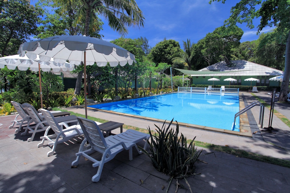 Sai Kaew Beach Resort 37/43
