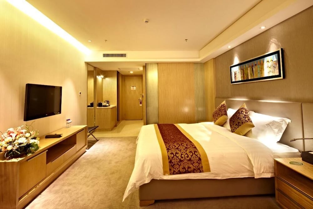 Pearl River International Hotel 11/50