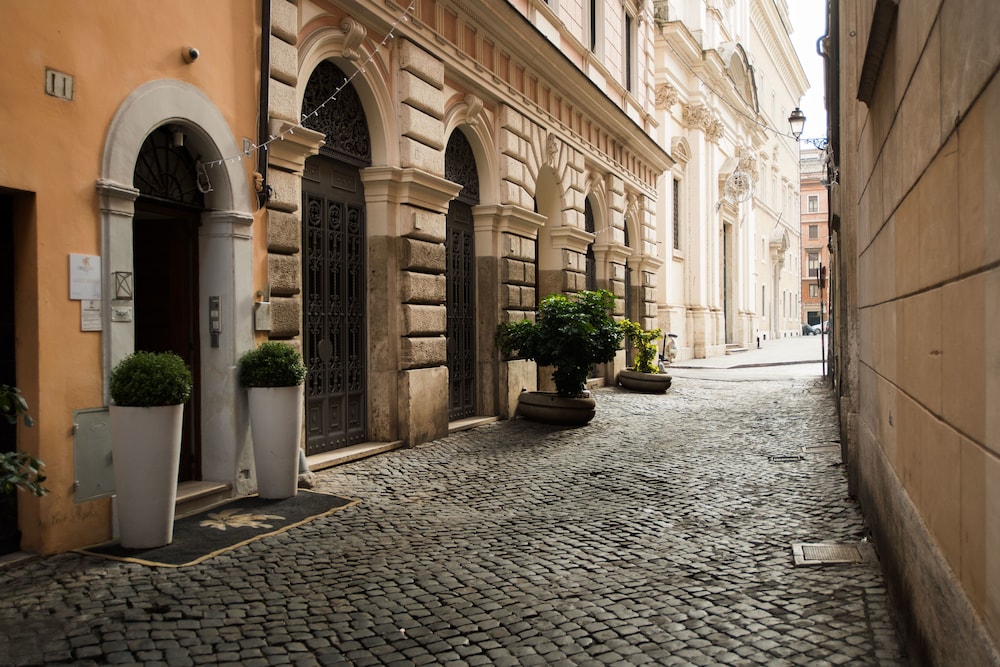 IMPERIUM SUITE NAVONA 44/65