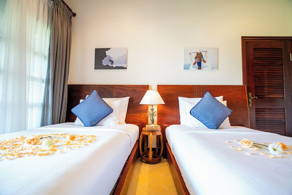 Allezboo Beach Resort And Spa 3/50