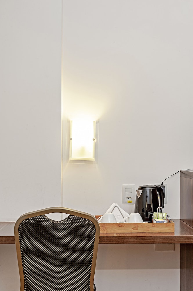 Firenze Business Hotel (ex Slaviero Essential Palhoca Viacatarina) 31/63