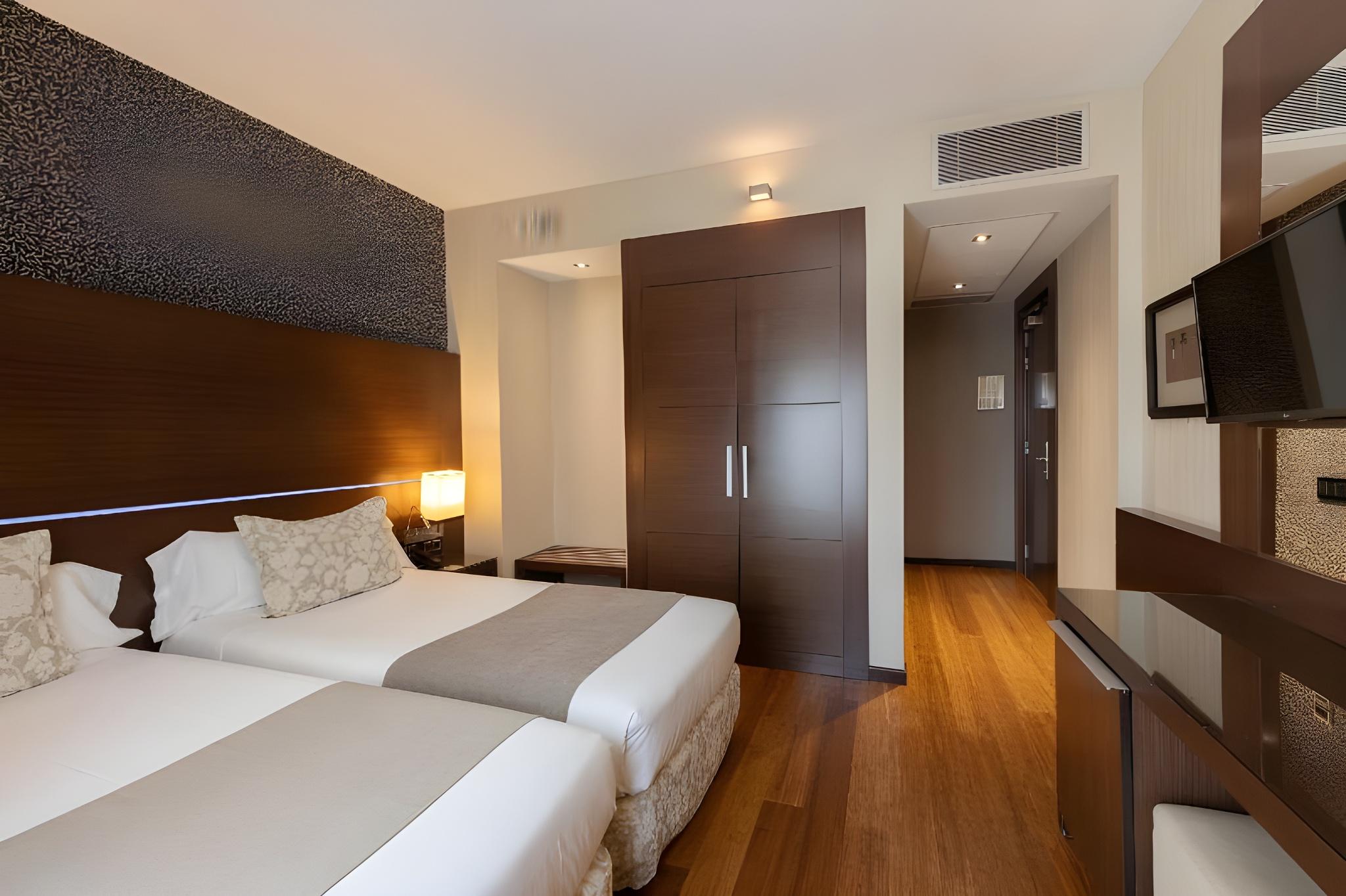 Inner, Double Bed
