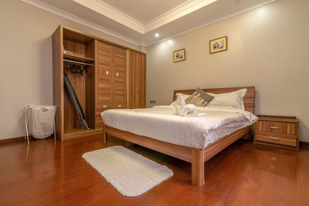 Eldon Suites Apartments 24/34