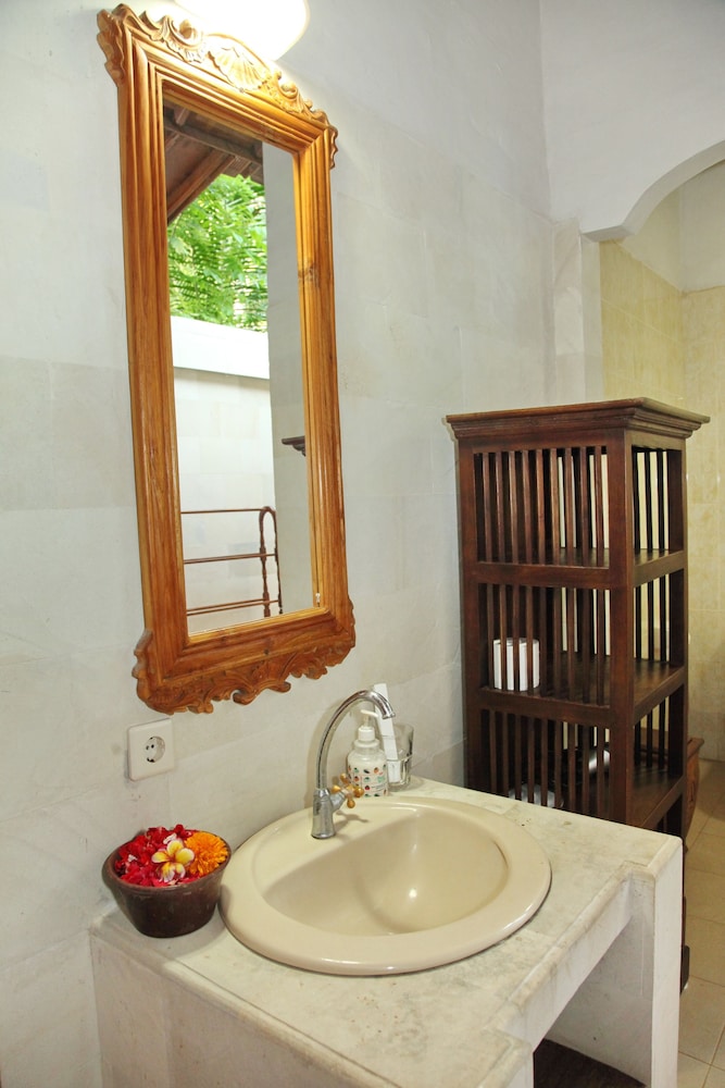 Felicianas Resort 46/50