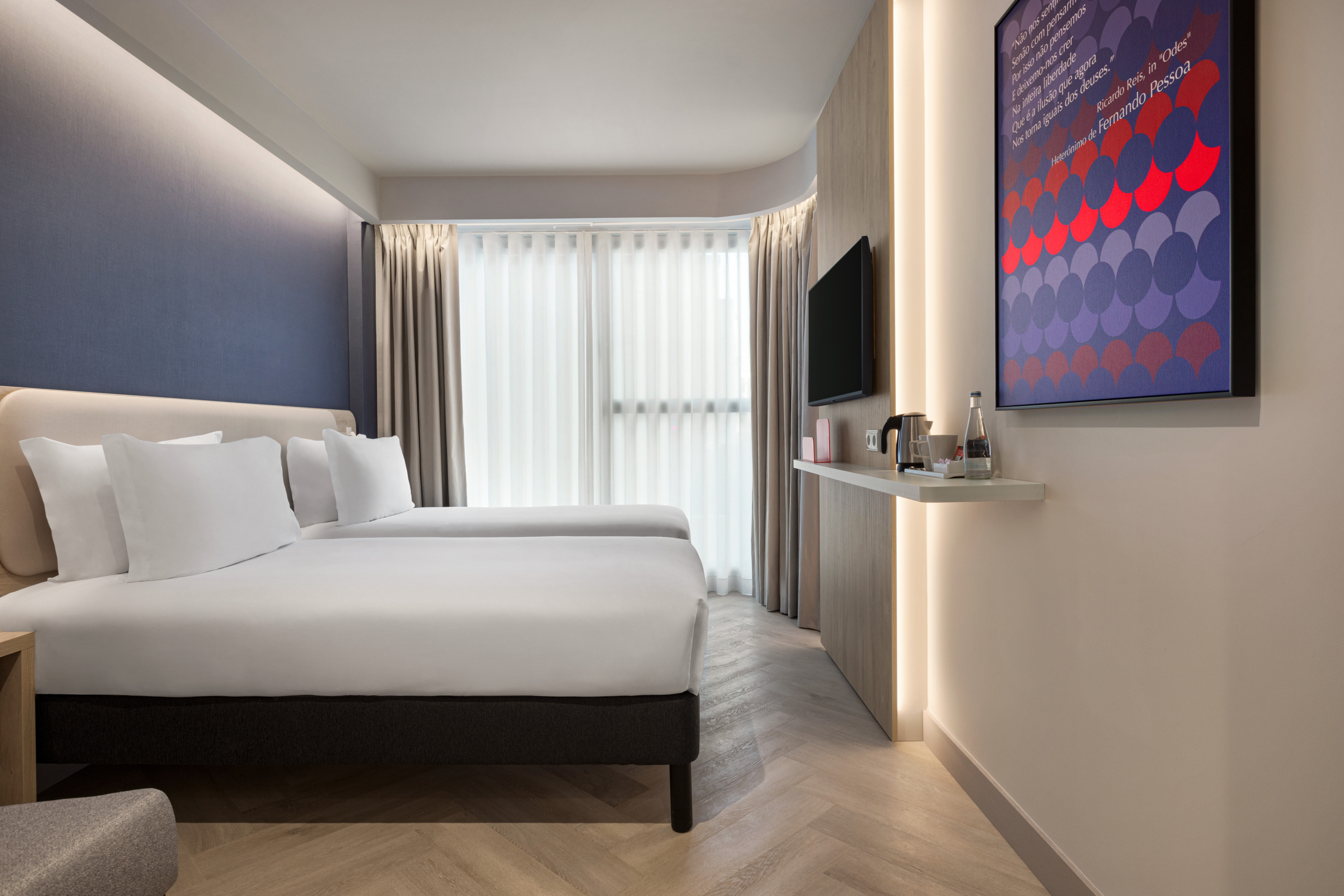 Standard, Twin Beds, Sofa
