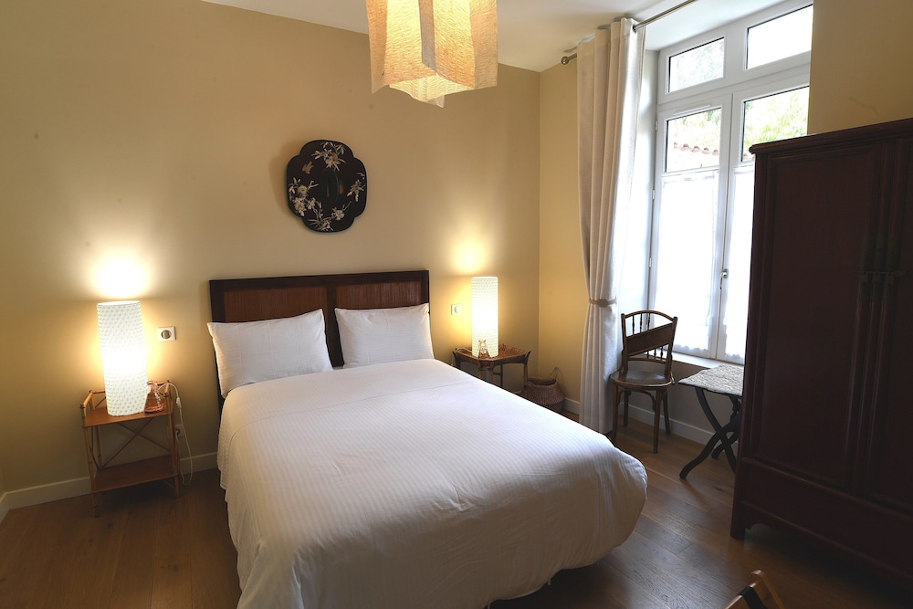 Orient, Luxury, Queen Bed, Garden View
