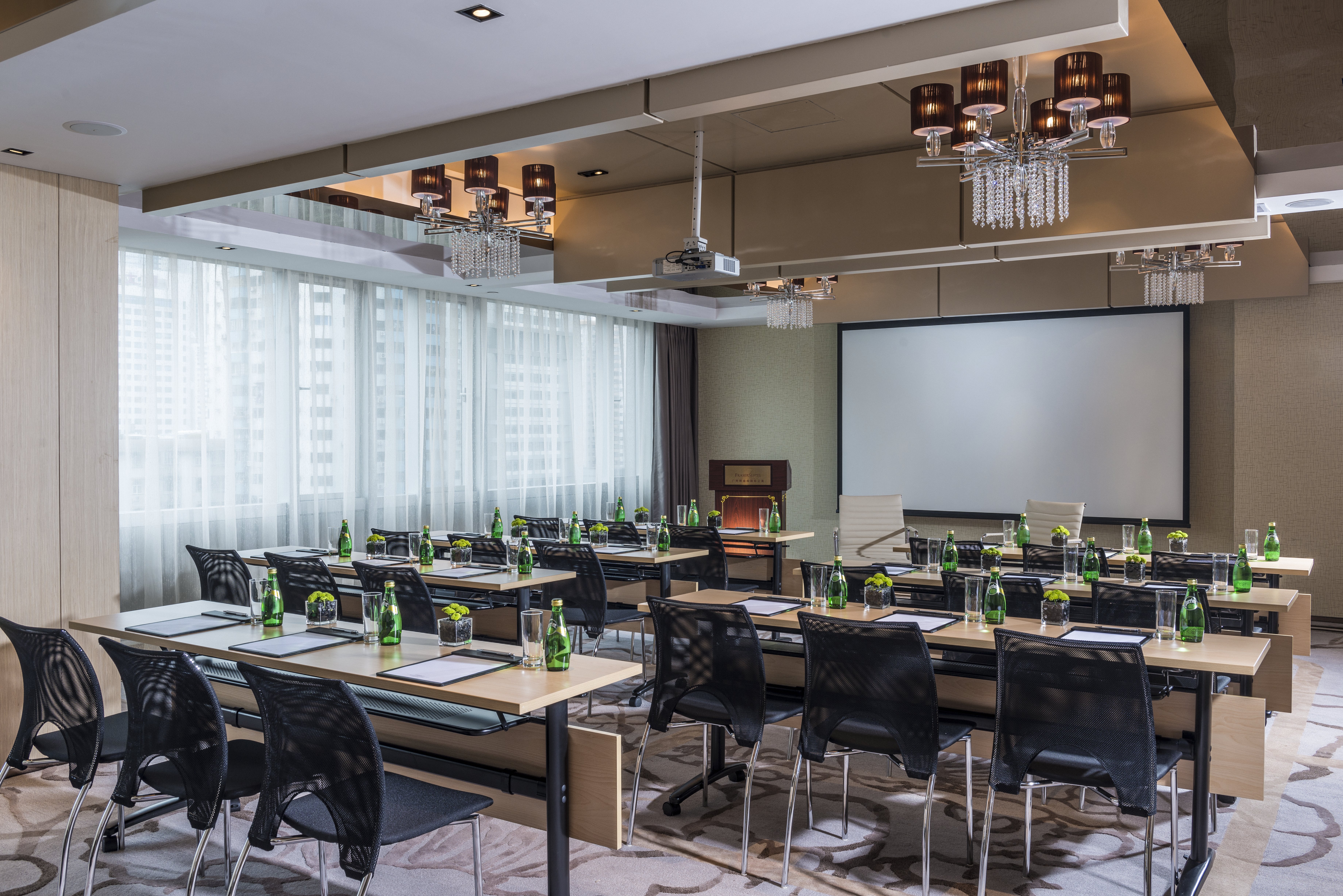 FRASER SUITES GUANGZHOU 71/84