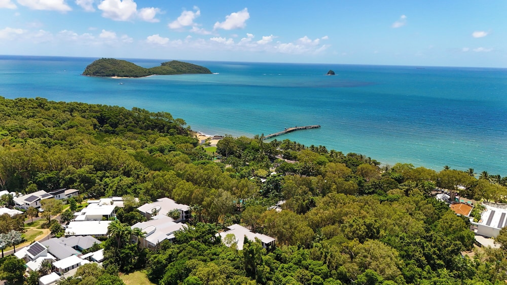 SANCTUARY PALM COVE 44/50