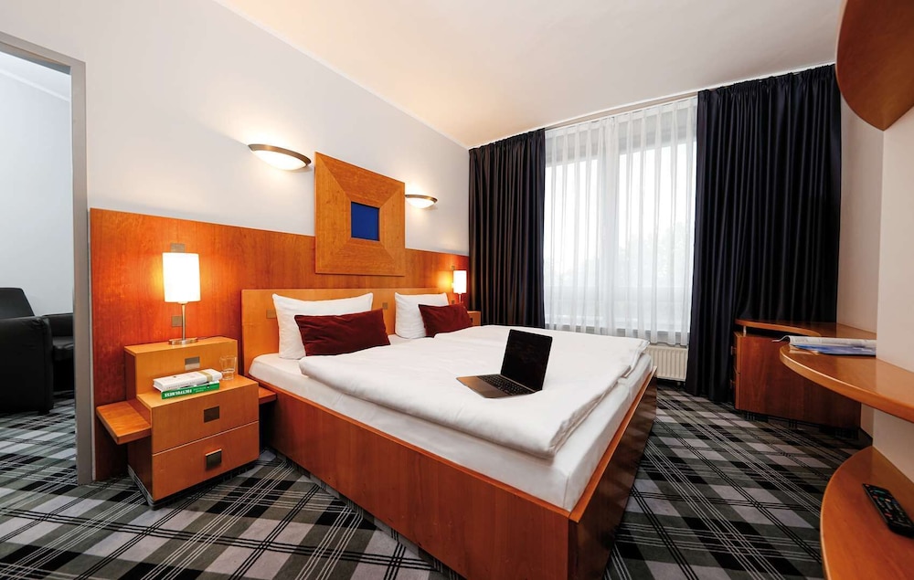 MEDIAN HOTEL HANNOVER LEHRTE 15/63