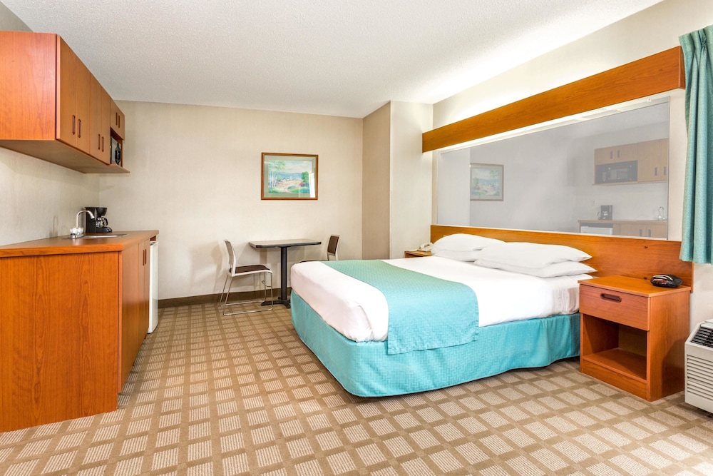 Microtel Inn Suites By Wyndham Dry Ridge 11/30