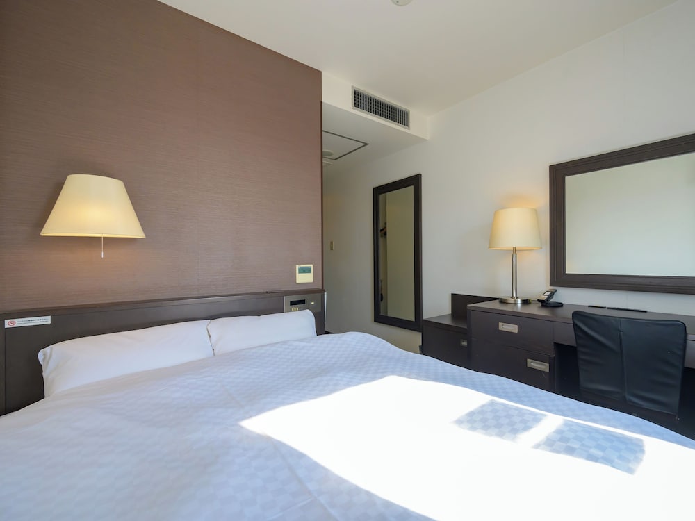 Centre One Hotel Handa 11/50