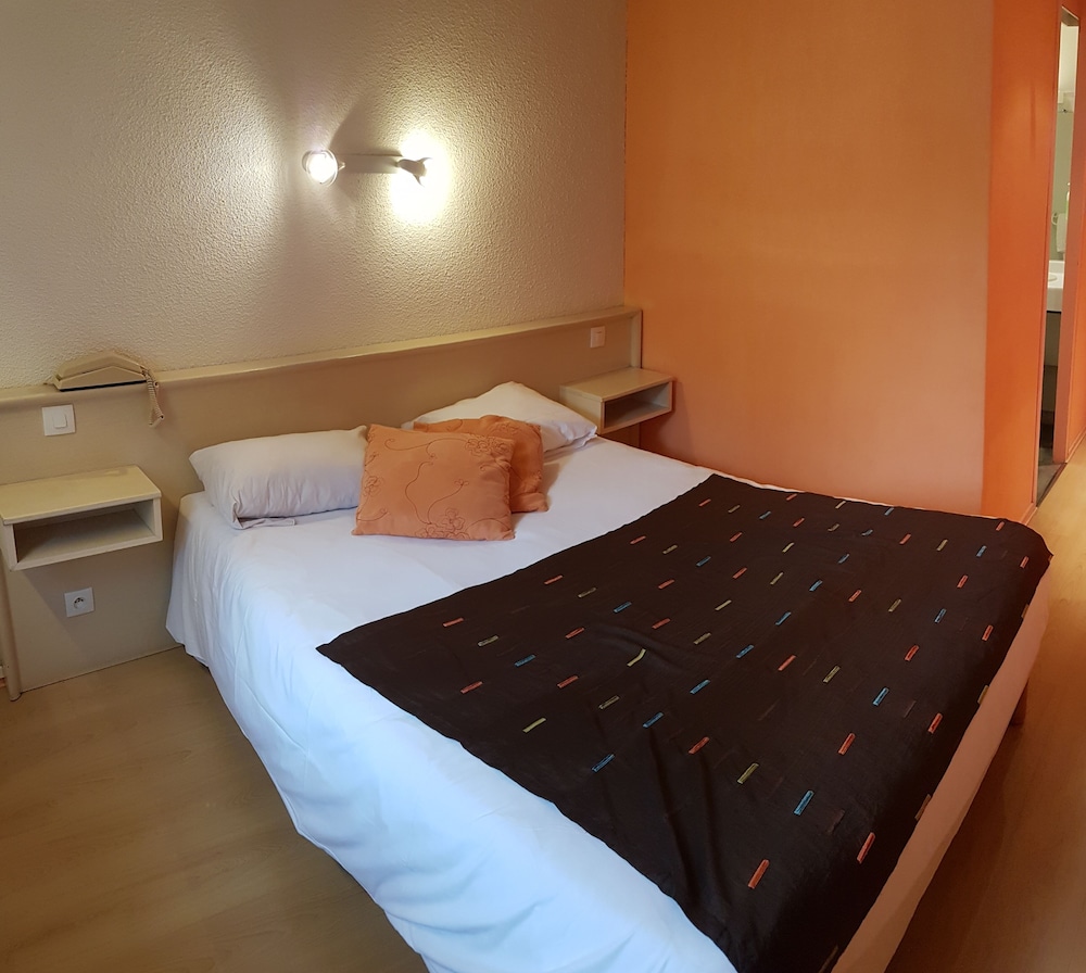 Hôtel La Bérangère 5/35