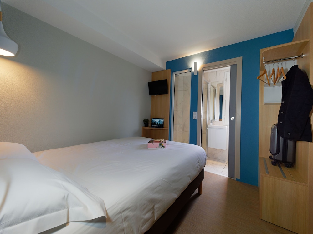 Kyriad Direct Saint Brieuc (Blue Hotel) 11/47