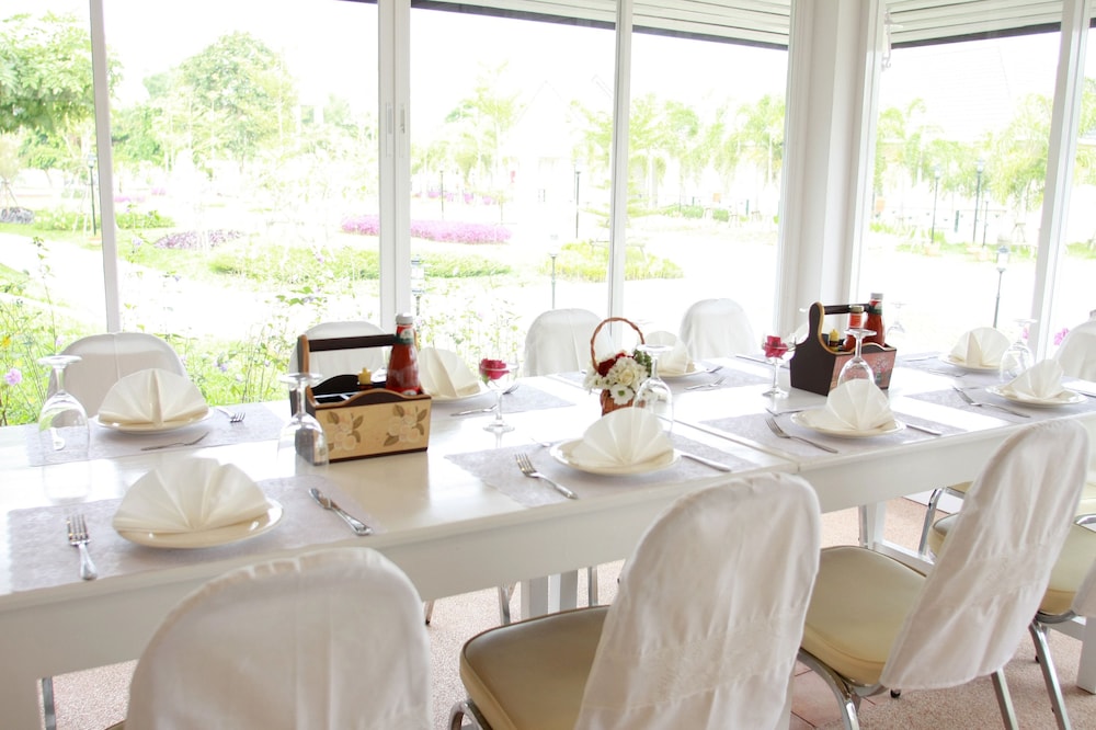 Amarin Resort Chiang Rai 56/72