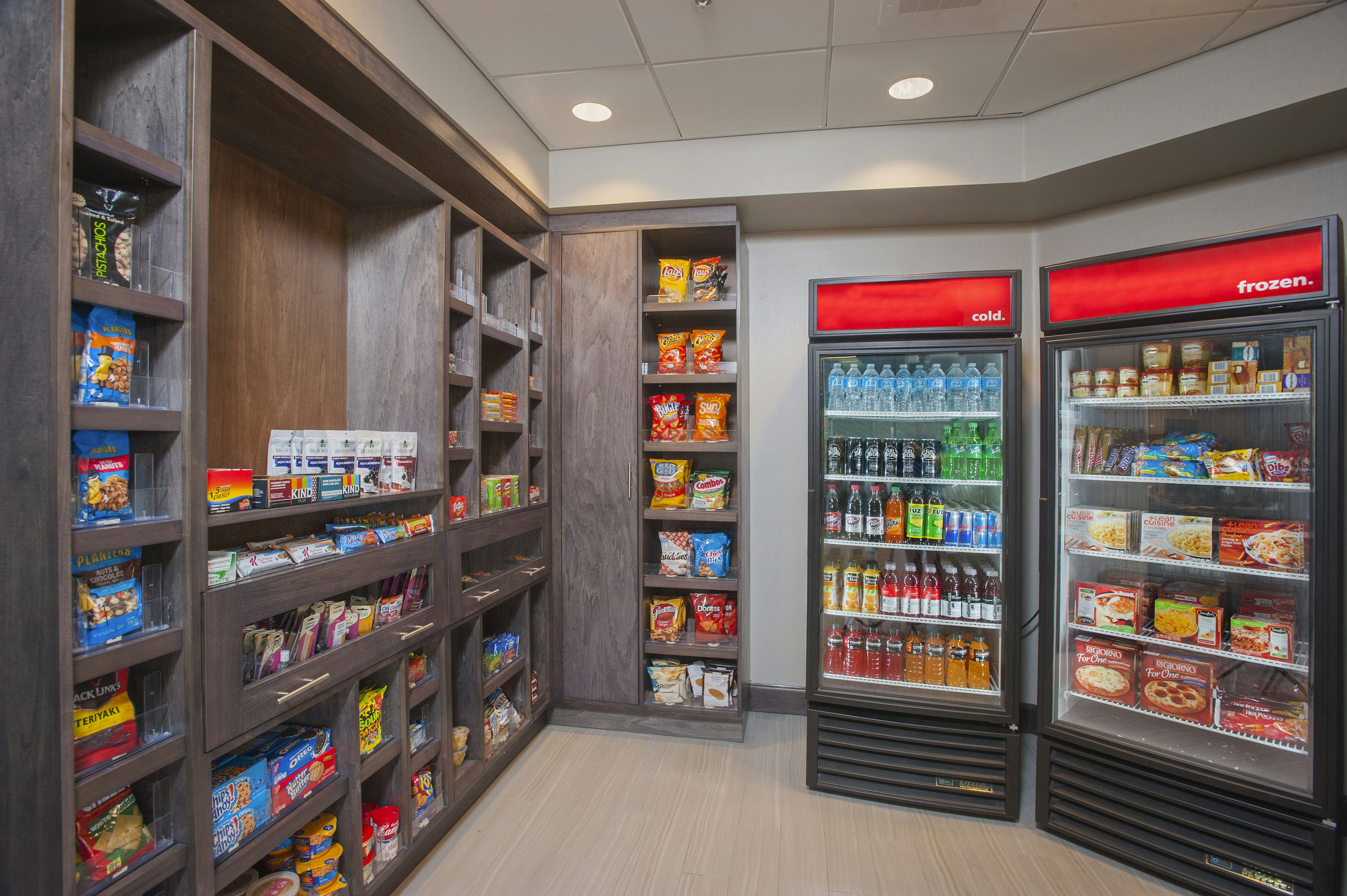 Hampton Inn Suites Lax el Segundo 60/61