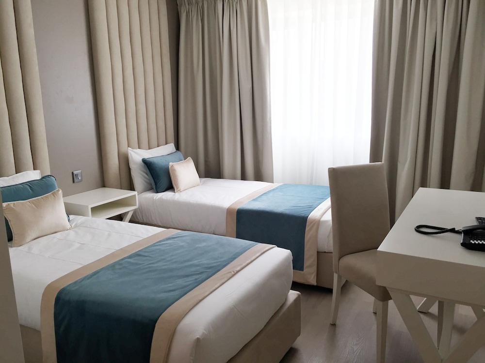 Hotel les 3 Vallees 18/37