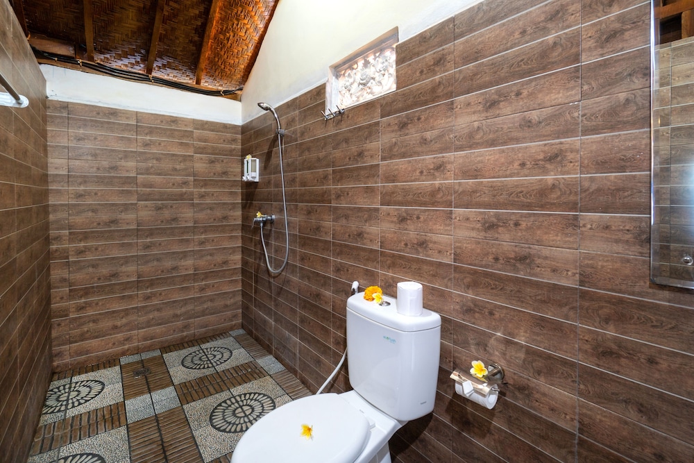 Sundi Ocean Bungalow by ABM 30/33