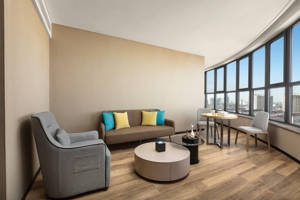 Days Hotel by Wyndham Changzhi Luzhou 10/16