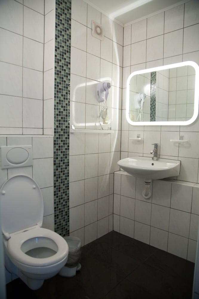 Garni Hotel Rodelheimer Hof 23/23