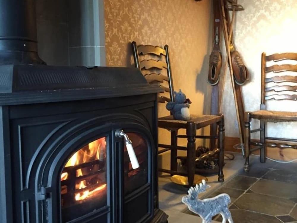 Highland Bear Lodge 2/49