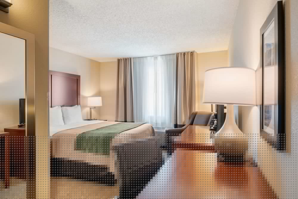 Comfort Inn Medford North 7/24