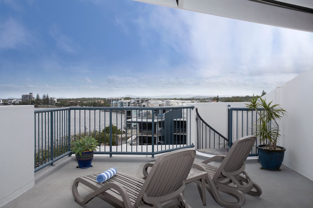 Breakfree Grand Pacific Caloundra 5/66