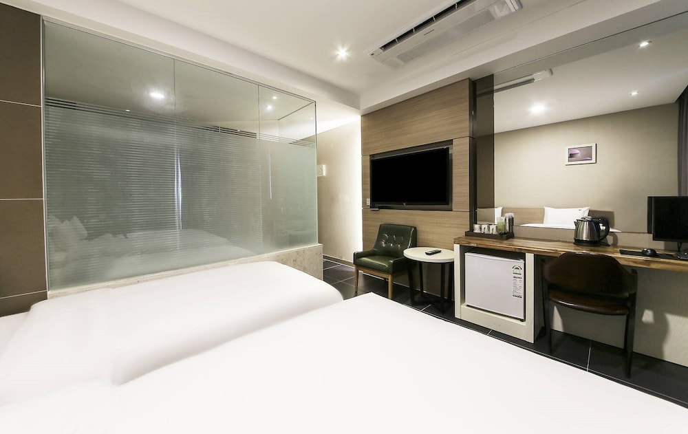 Incheon Hotel Bluemarine 6/50