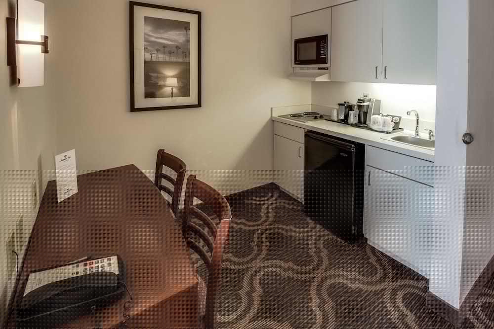 Ashmore Inn and Suites 32/61