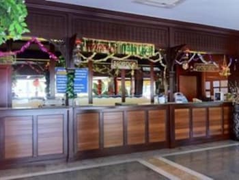 River Grand Hotel Hat Yai 5/40