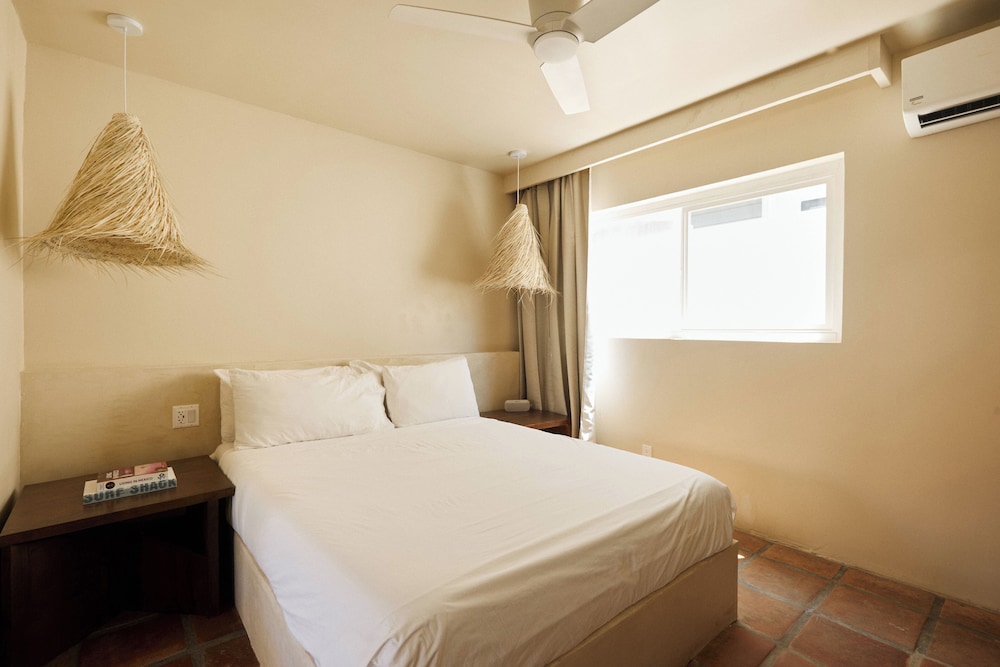 Garden, Deluxe, Studio, Suite, Queen Bed, Sofa