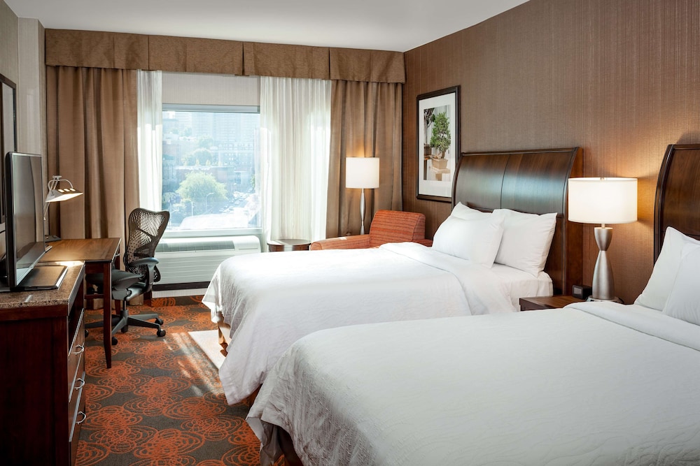 Hilton Garden Inn Seattle Downtown 17/80