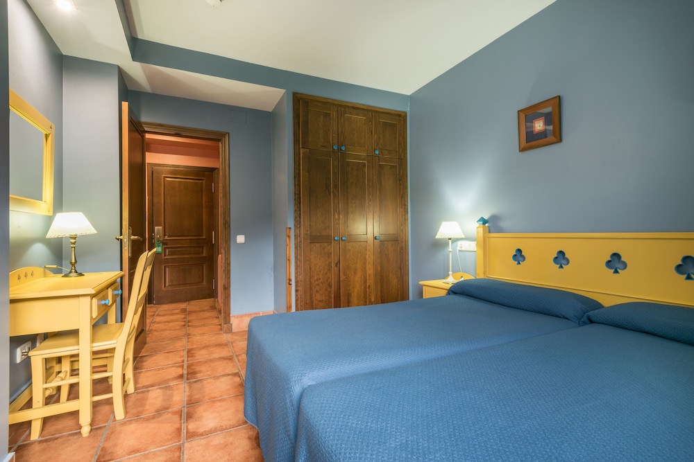 Suite Aparthotel & Spa Eth Refugi d'Aran 2/50