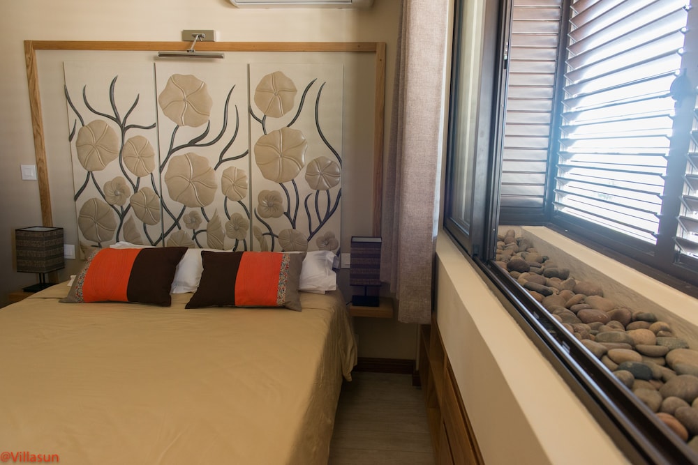 Villa Sun 37/50