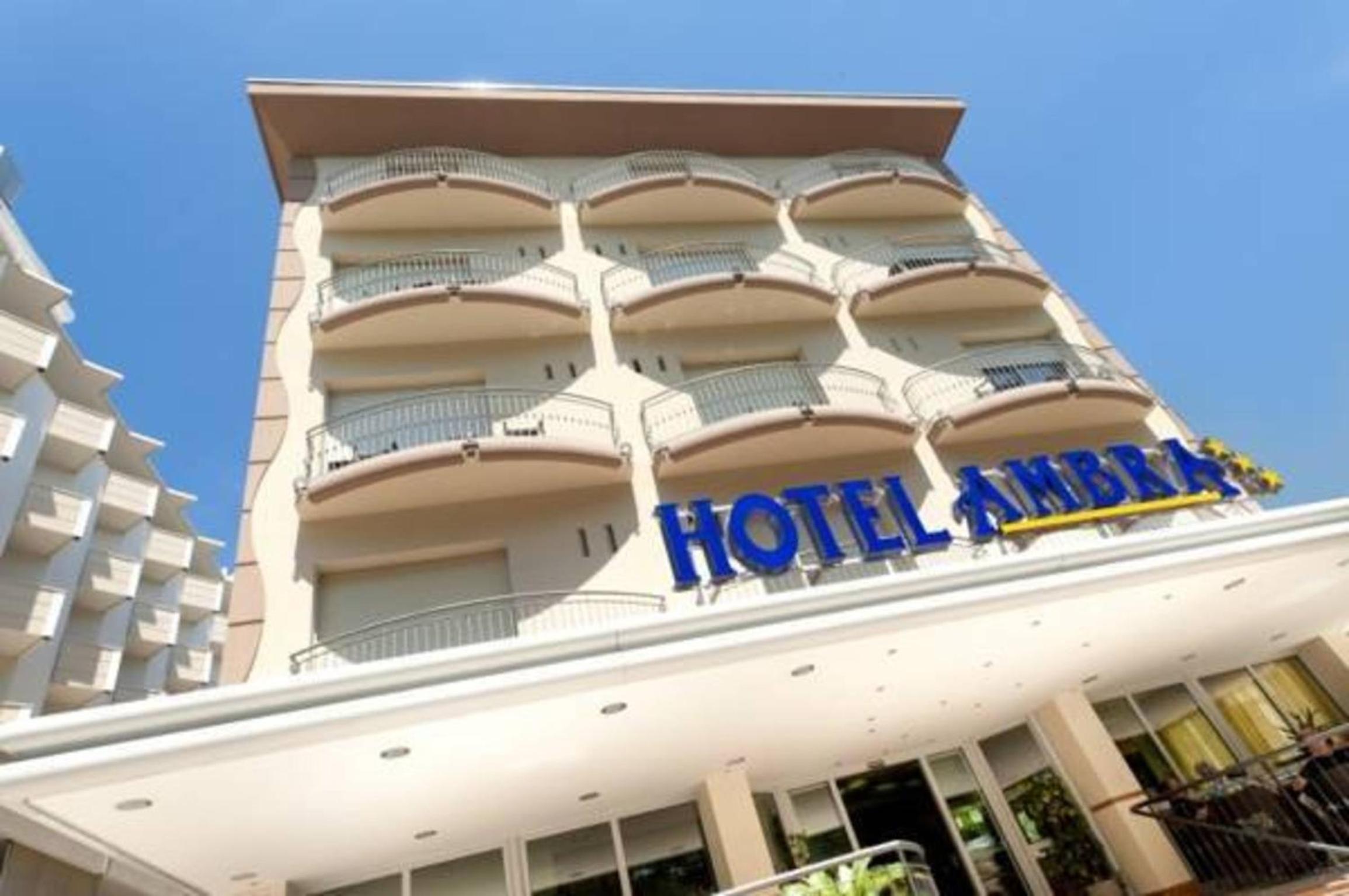 Ambra Hotel 3/50