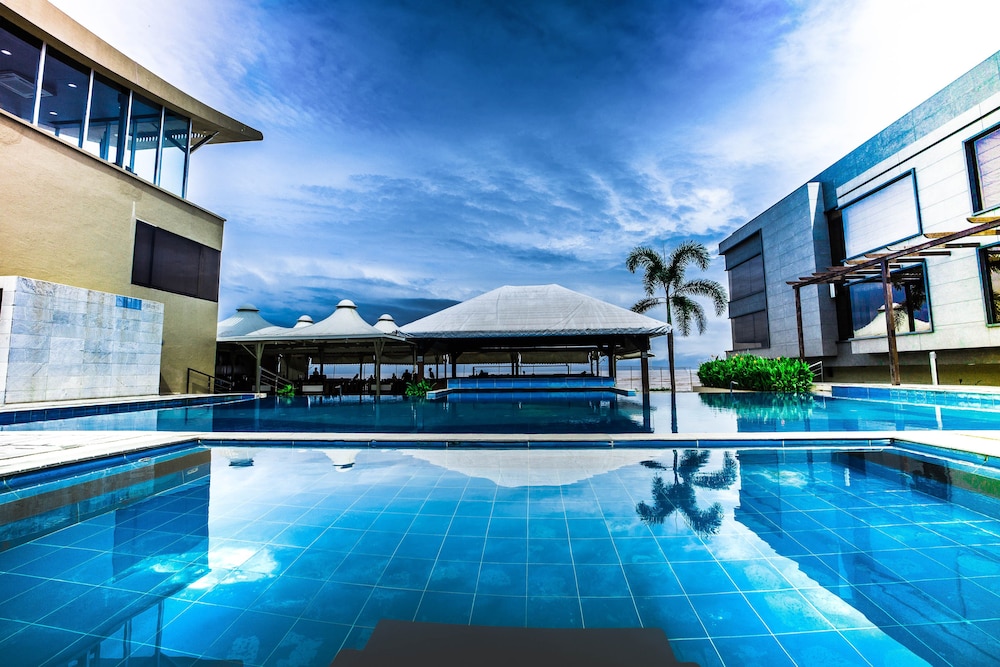 THE GOLD BEACH RESORT 27/41