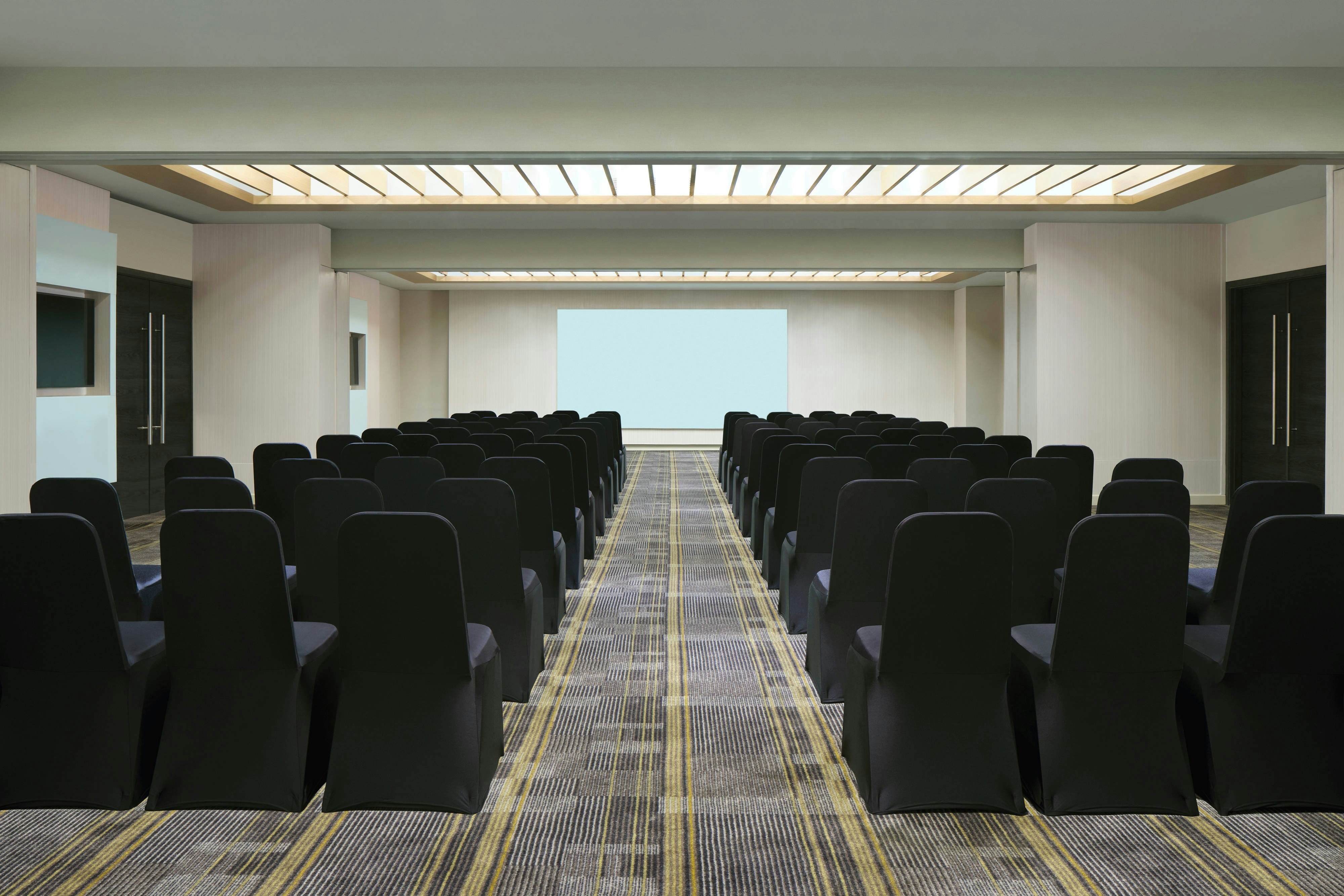 Fairfield by Marriott Bali Kuta Sunset Road 31/35
